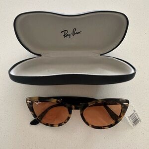 Ray-Ban Tortoise Shell Cat Eye Sunglasses